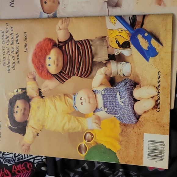 Cabbage Patch Kids Clothes Pattern Books - Picture 9 of 9